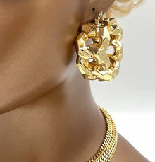  Molten Chain Hoops