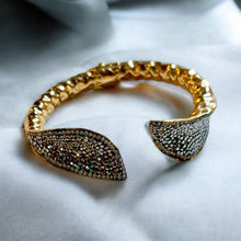  Crystal Night Bracelet